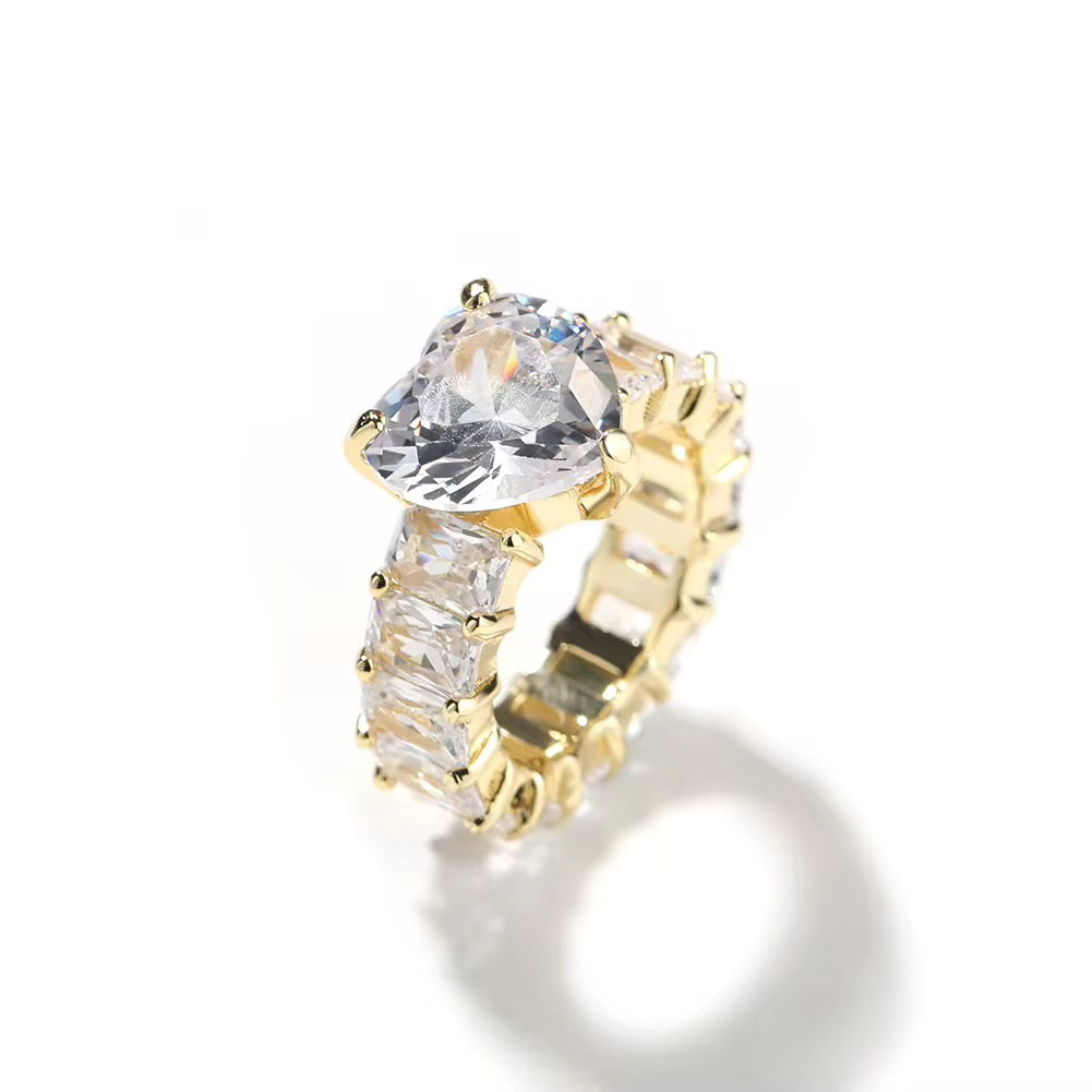 Queen Heart Ring